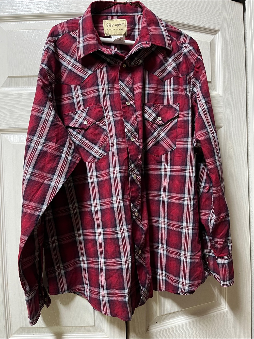 Vintage Wrangler Red and White Plaid Button-Down Shirt size XL long sleeves